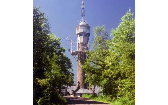 Kindelsbergturm Foto Reinhard Becker.jpg
