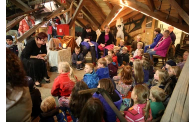 Petra Griese_Märchenstunde im Technikmuseum_Foto Axel Ollenschläger.JPG