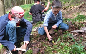 Bergbaumuseum Kreis Altenkirchen _Mineraliensuche_Foto Achim Heinz.jpg