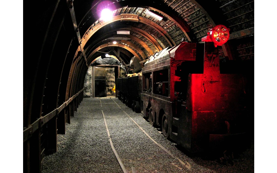 Herdorf Bergbaumuseum_Gangstrecke_Foto Achim Heinz.JPG