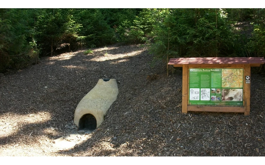 Siegen-Achenbach_Rennofen_Foto Bernd Heinzerling.JPG