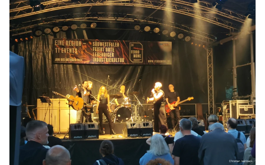 FEWRROMONE 25 Elbershallen Kulturdreieck