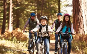 Familienausflug mit Fahrrad