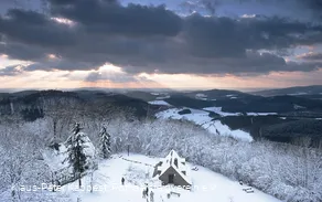 Ausblick von der Ginsburg im Winter