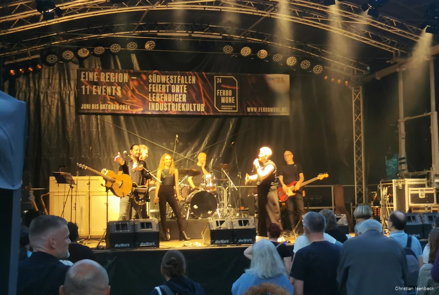 FEWRROMONE 25 Elbershallen Kulturdreieck