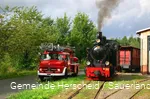 Hist. Feuerwehrfahrzeuge am Bahnhof der Sauerlände