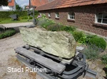 Lore mit Rüthener Grünsandstein