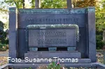 Buschey Friedhof Hagen Grabstein Fam. Hermann Puts