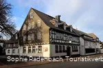 Das Heimatmuseum befindet sich im alten Rathaus in der Siegener Straße.